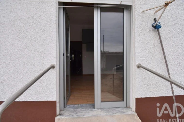 Apartamento T2 para Venda em Lousã e Vilarinho Foto 25