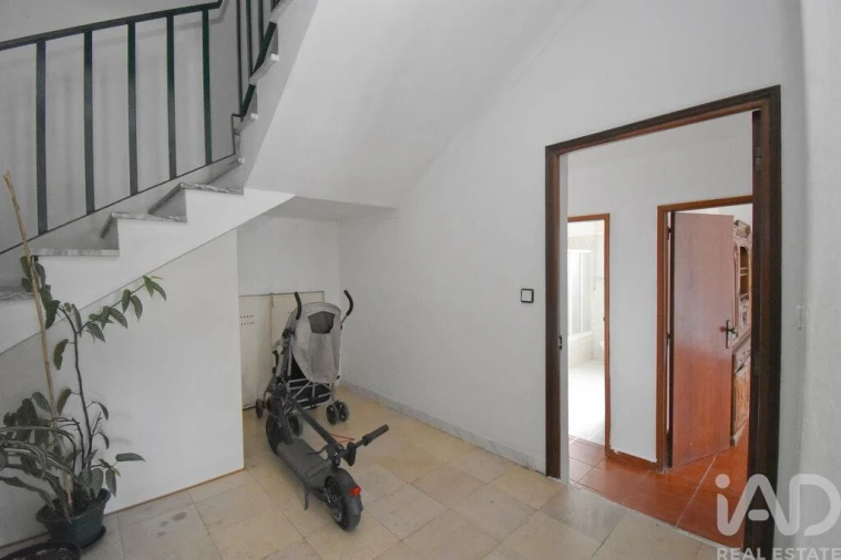 Apartamento T2 para Venda em Lousã e Vilarinho Foto 6