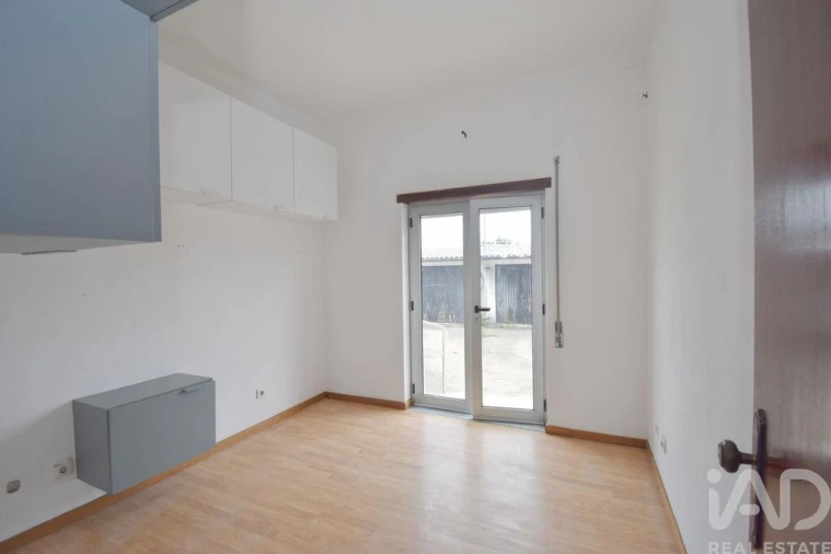 Apartamento T2 para Venda em Lousã e Vilarinho Foto 23