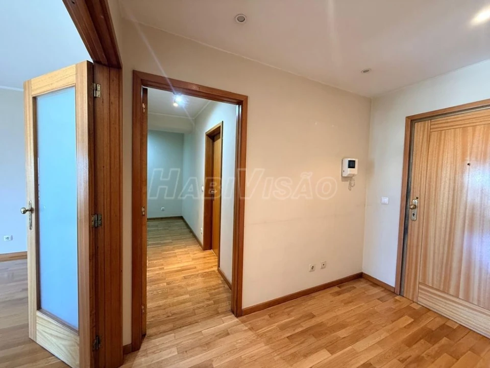 Apartamento T2 para Venda em São Mamede de Infesta e Senhora da Hora Foto 1