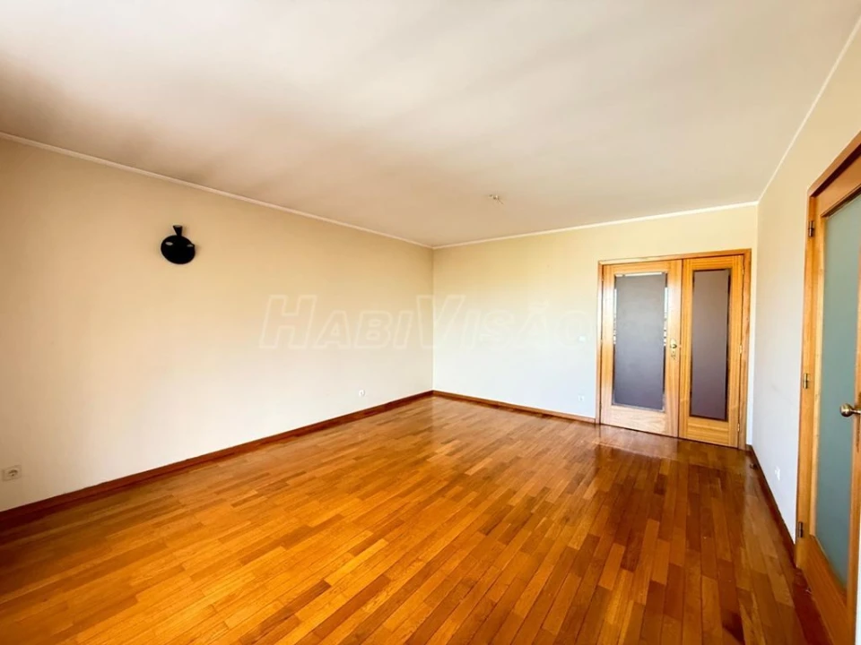 Apartamento T2 para Venda em São Mamede de Infesta e Senhora da Hora Foto 3
