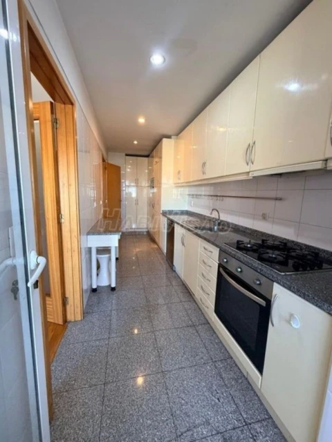 Apartamento T2 para Venda em São Mamede de Infesta e Senhora da Hora