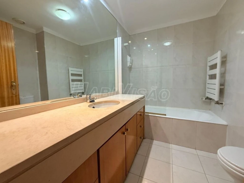 Apartamento T2 para Venda em São Mamede de Infesta e Senhora da Hora Foto 14