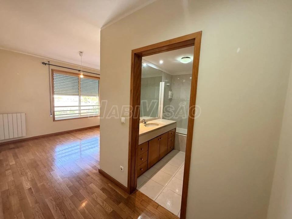 Apartamento T2 para Venda em São Mamede de Infesta e Senhora da Hora Foto 12
