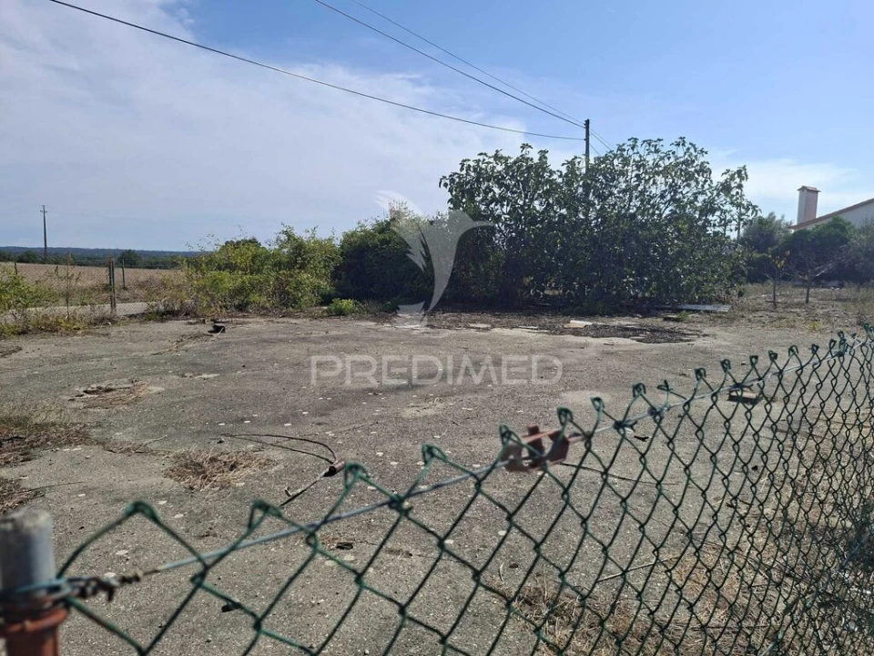 Terreno para Venda em Foros de Arrão Foto 9