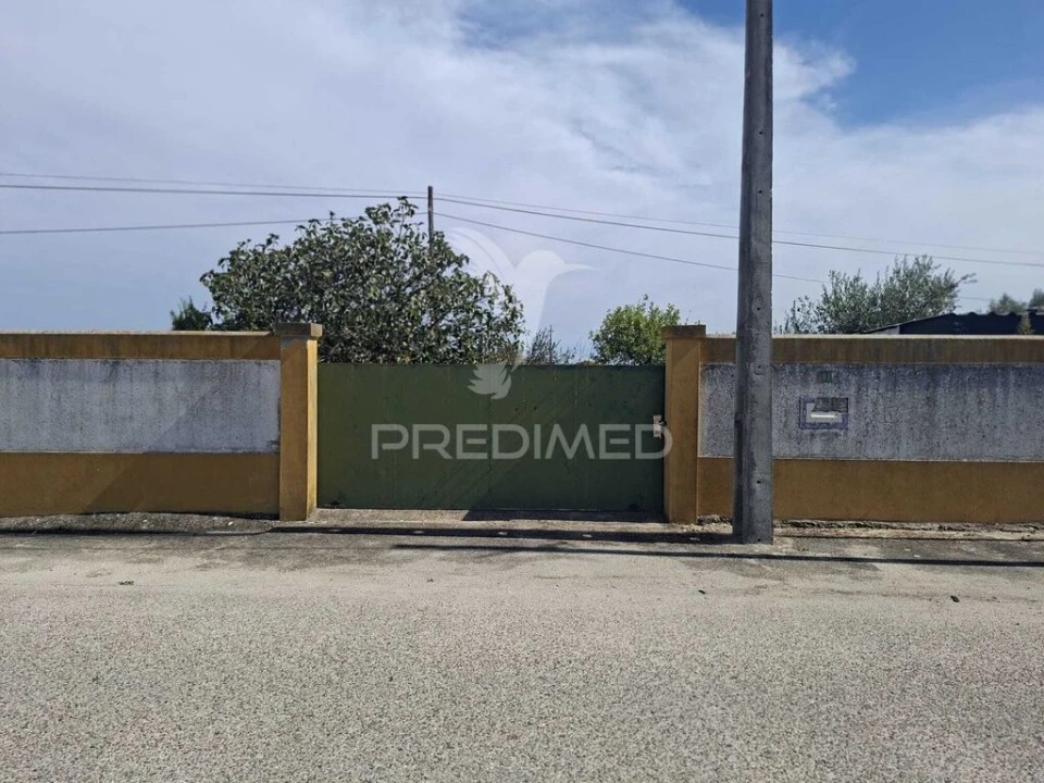 Terreno para Venda em Foros de Arrão Foto 17