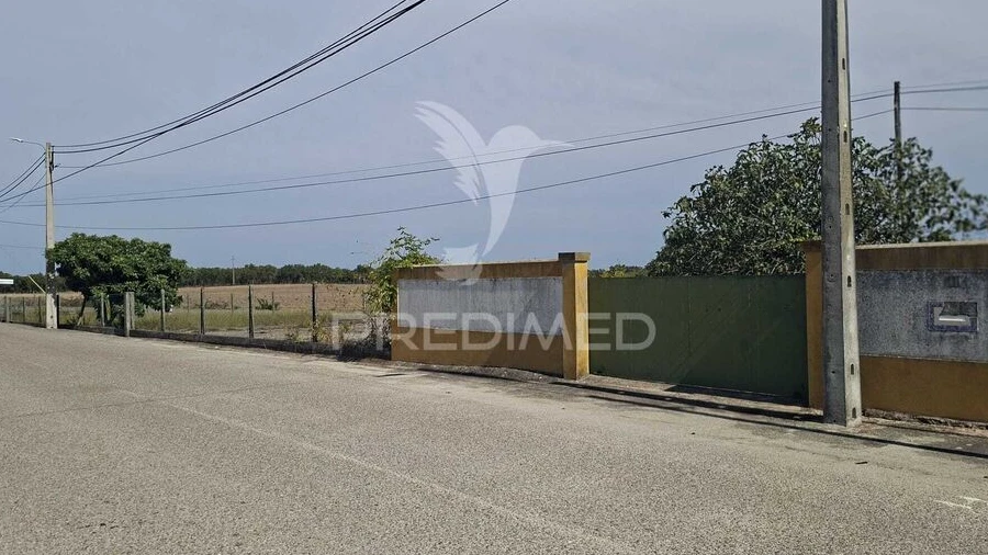 Terreno para Venda em Foros de Arrão