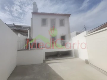 Moradia T3 para Venda em Cartaxo e Vale da Pinta