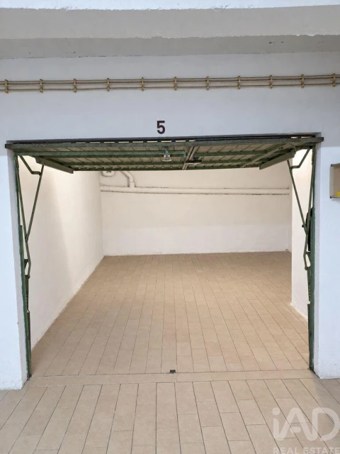 Garagem para Venda em Portimão
