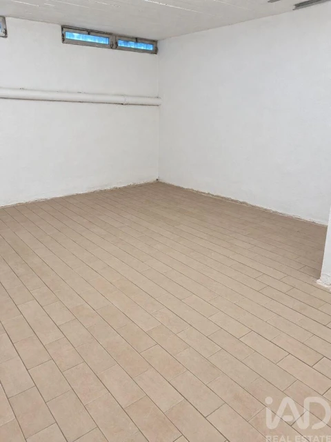 Garagem para Venda em Portimão