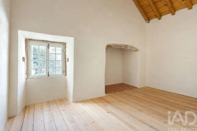 Moradia T5 para Venda em Azeitão (São Lourenço e São Simão)