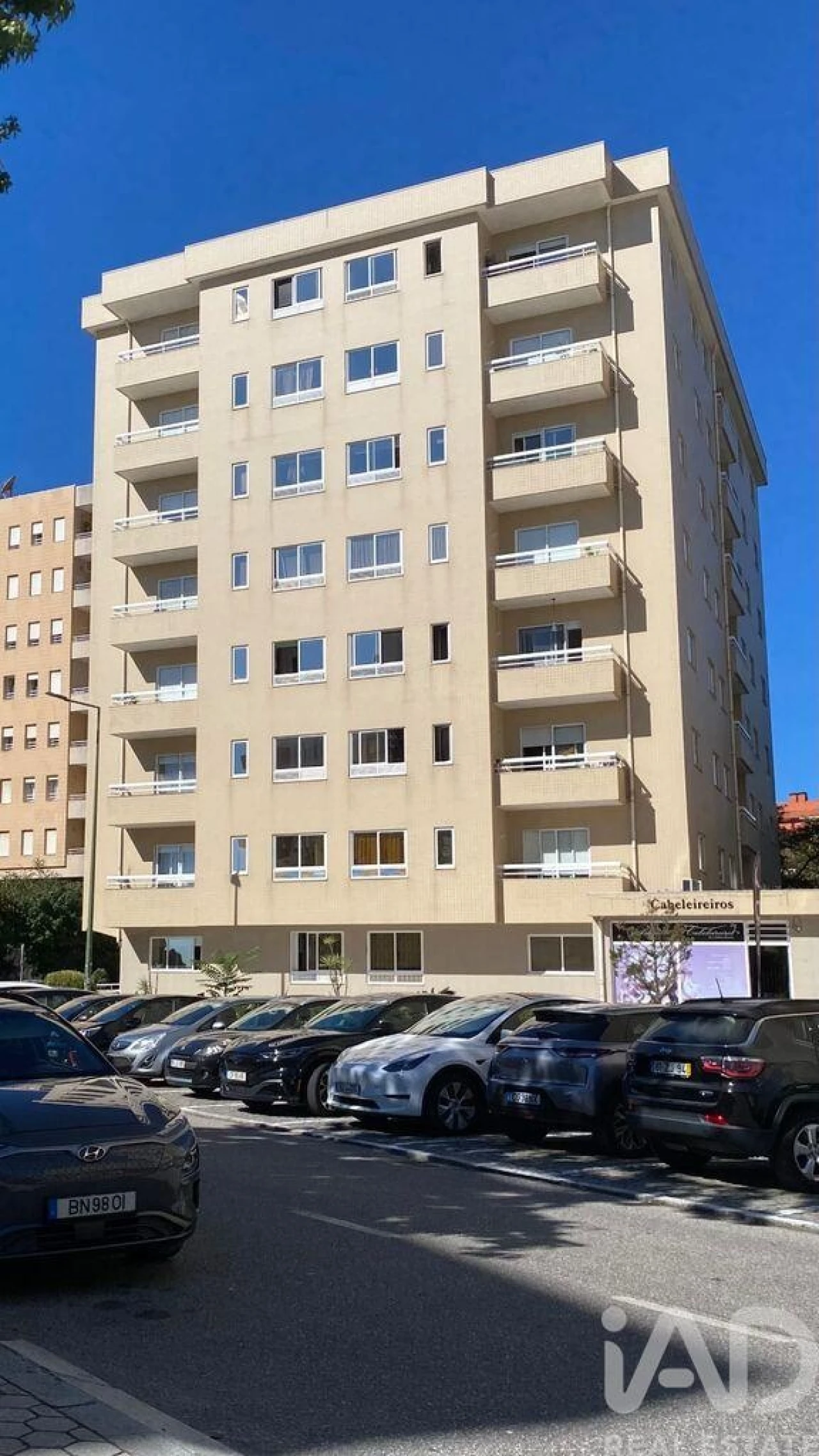 Apartamento T2 para Venda em Mafamude e Vilar do Paraíso Foto 1