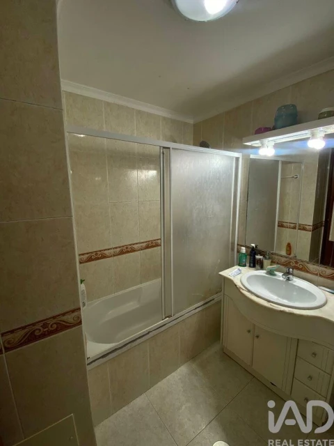 Apartamento T2 para Venda em Mafamude e Vilar do Paraíso