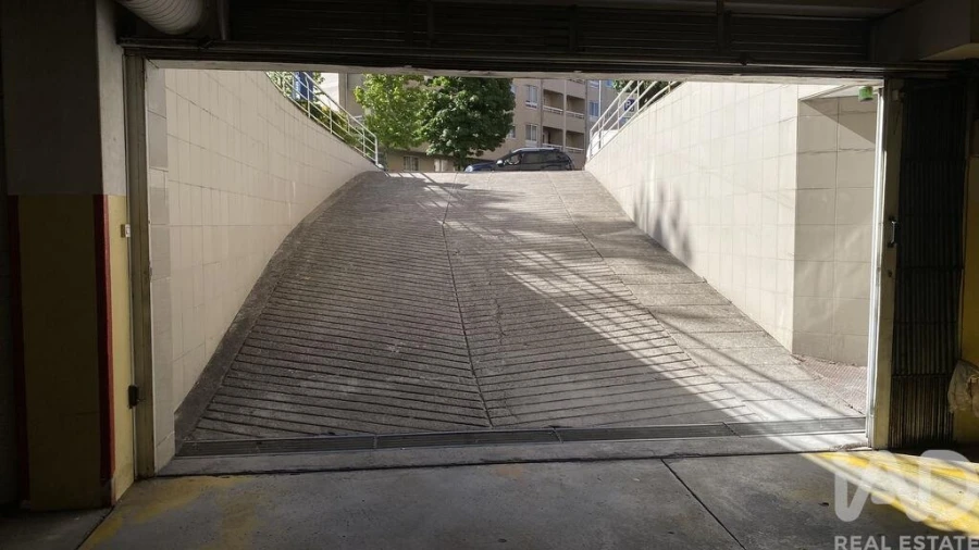 Apartamento T2 para Venda em Mafamude e Vilar do Paraíso Foto 3