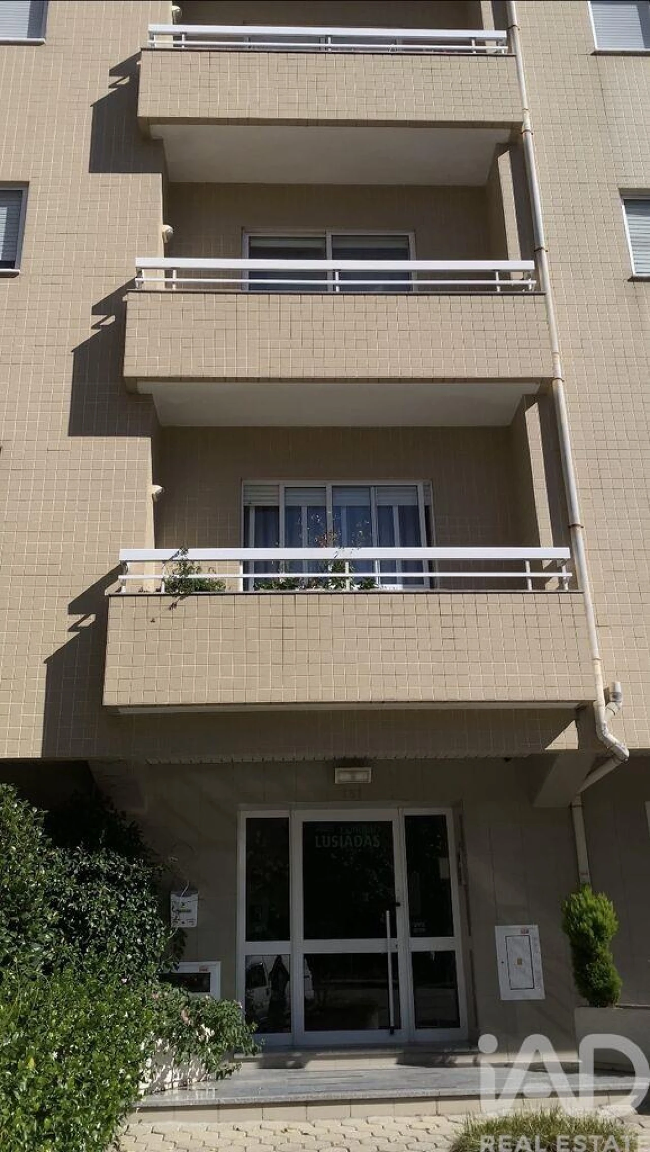 Apartamento T2 para Venda em Mafamude e Vilar do Paraíso Foto 2