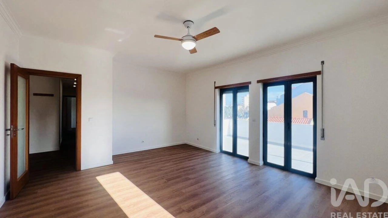 Apartamento T2 para Venda em União das Freguesias de Setúbal Foto 2