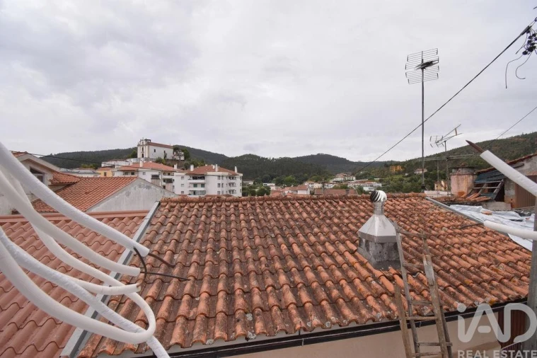 Moradia T2 para Venda em Miranda do Corvo Foto 12