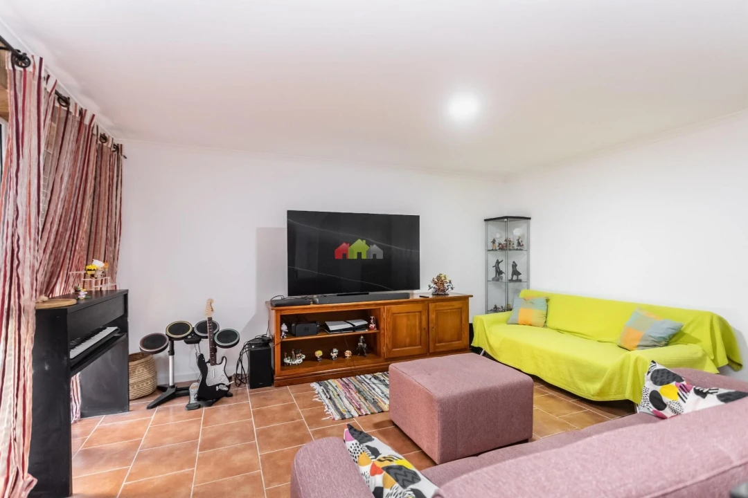 Moradia T4 para Venda em Baixa da Banheira e Vale da Amoreira Foto 40