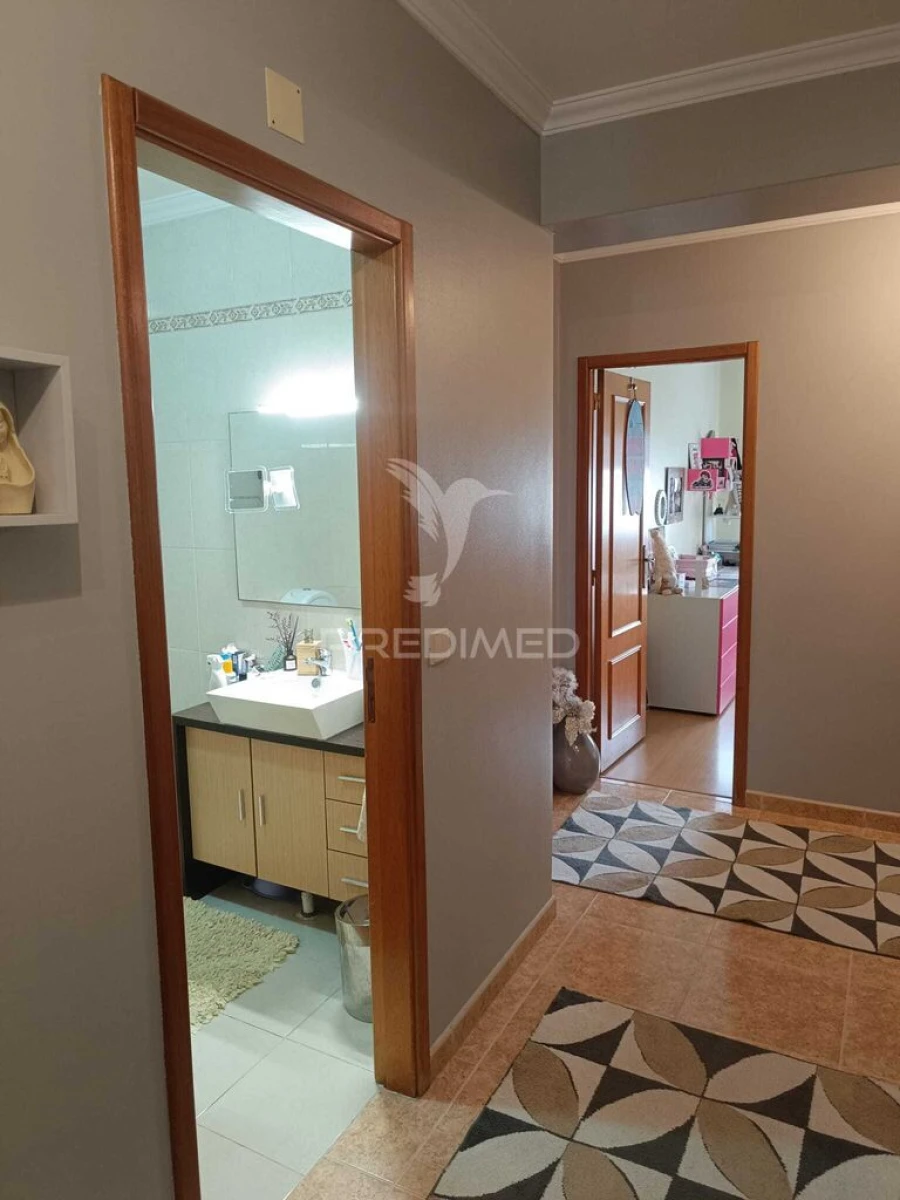 Apartamento T3 para Venda em Fatima Foto 4