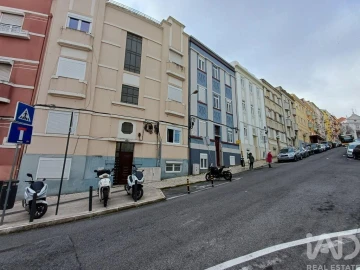 Apartamento T1 para Arrendamento em Penha de França