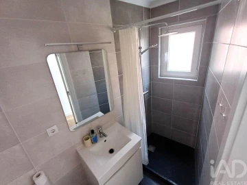 Apartamento T1 para Arrendamento em Penha de França