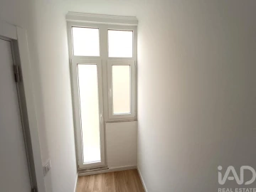 Apartamento T1 para Arrendamento em Penha de França