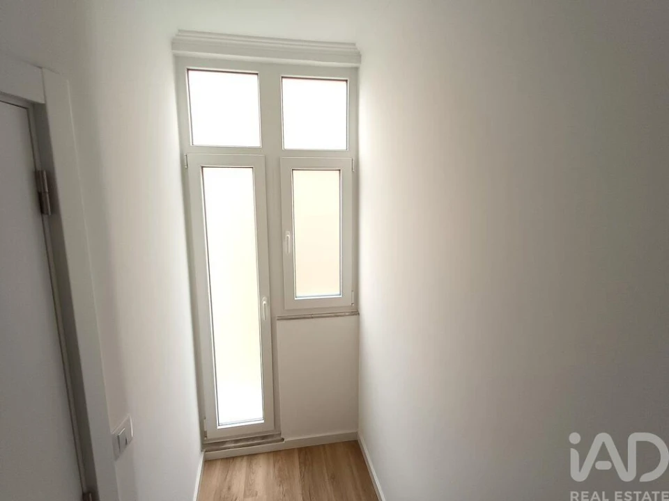 Apartamento T1 para Arrendamento em Penha de França Foto 10
