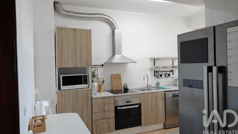 Apartamento T3 para Venda em Santa Iria de Azoia, São João da Talha e Bobadela Foto 3
