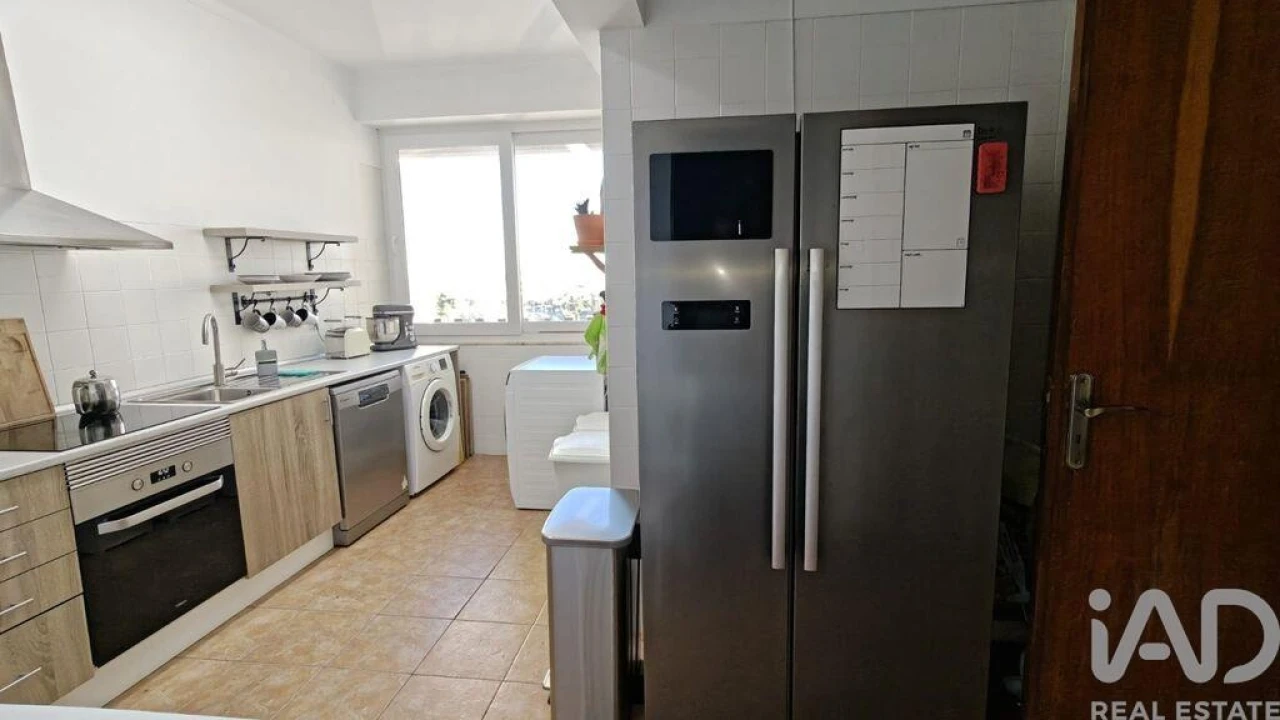 Apartamento T3 para Venda em Santa Iria de Azoia, São João da Talha e Bobadela Foto 5