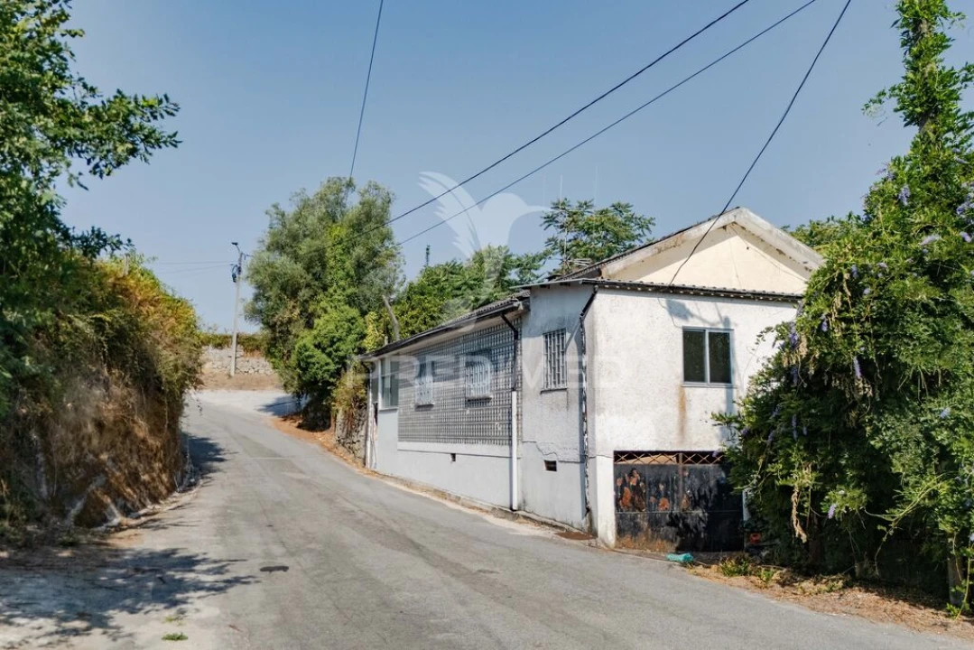 Moradia T2 para Venda em Águas Santas e Moure Foto 13