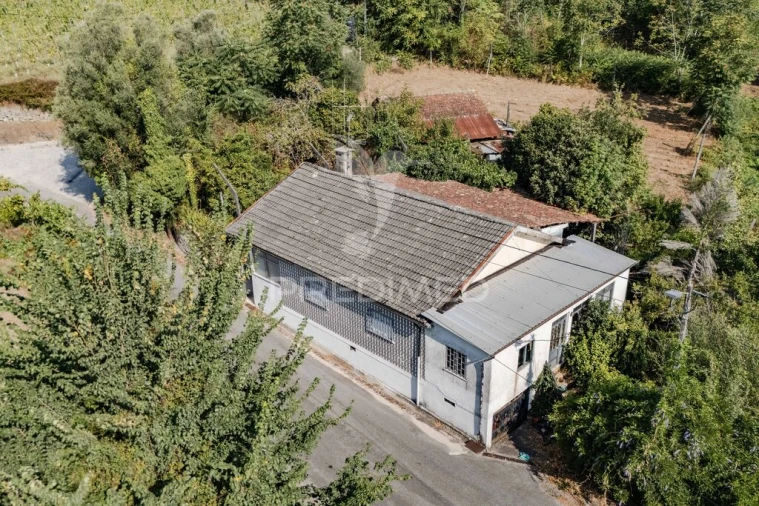 Moradia T2 para Venda em Águas Santas e Moure Foto 11