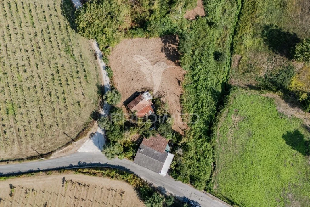 Moradia T2 para Venda em Águas Santas e Moure Foto 3