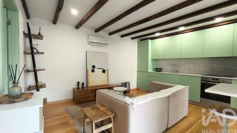 Apartamento T1 para Venda em São Vicente