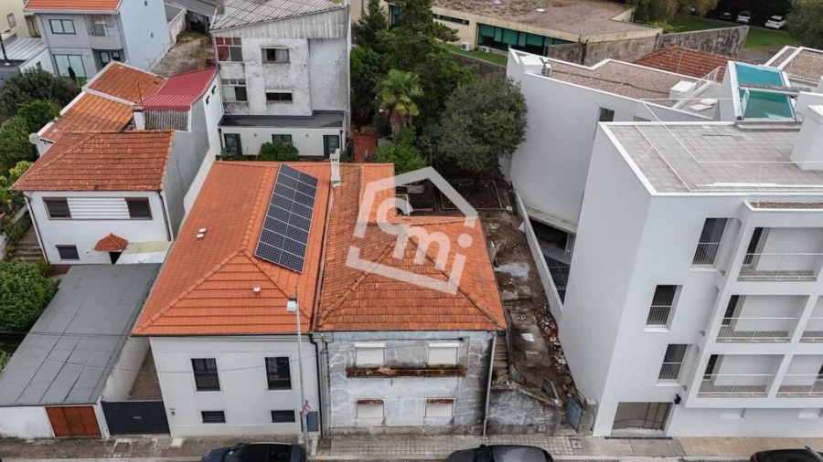 Moradia T8 para Venda em São Mamede de Infesta e Senhora da Hora