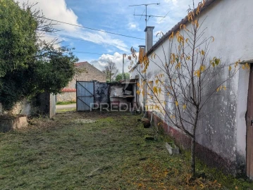 Moradia T3 para Venda em Brogueira, Parceiros de Igreja e Alcorochel