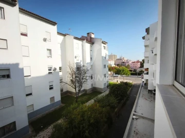 Apartamento T2 para Venda em Cascais e Estoril