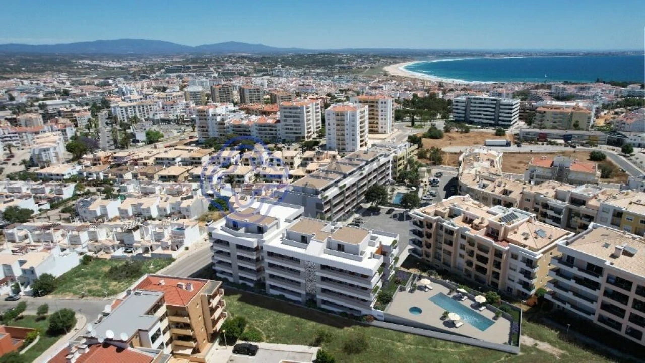 Apartamento T1 para Venda em Lagos (São Sebastião e Santa Maria) Foto 1