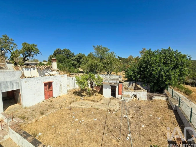 Moradia T2 para Venda em Loule (São Sebastião) Foto 17