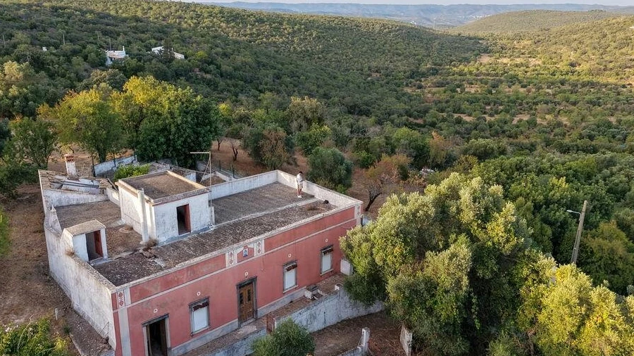 Moradia T2 para Venda em Loule (São Sebastião)