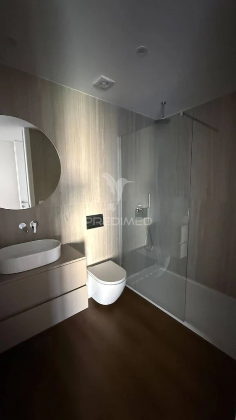 Apartamento T3 para Venda em Ferreiros e Gondizalves