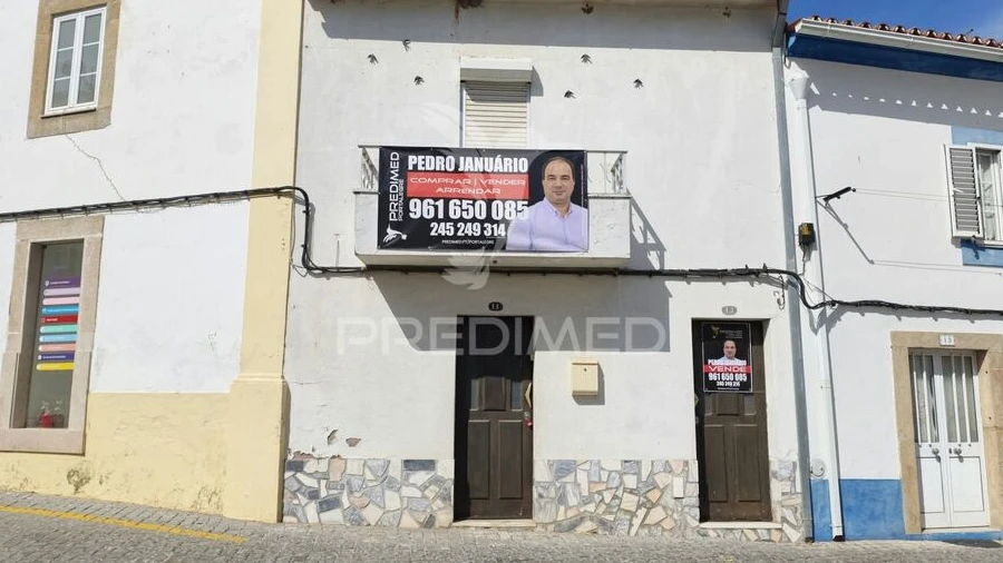 Moradia T1 para Venda em Espírito Santo, Nossa Senhora da Graça e São Simão
