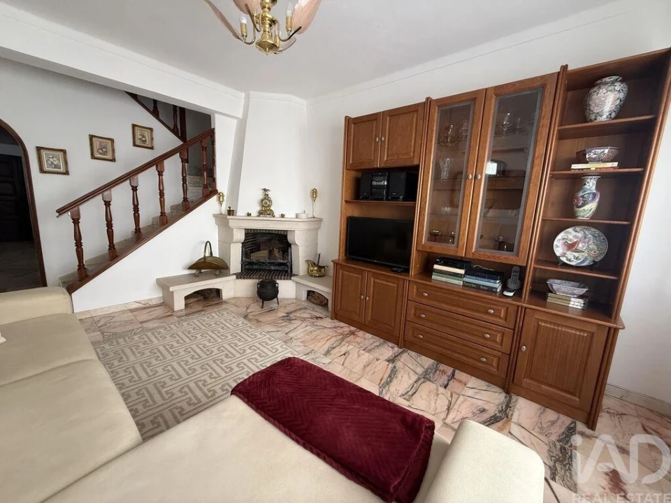 Apartamento T2 para Venda em São Brás de Alportel Foto 9