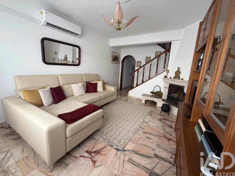 Apartamento T2 para Venda em São Brás de Alportel Foto 7