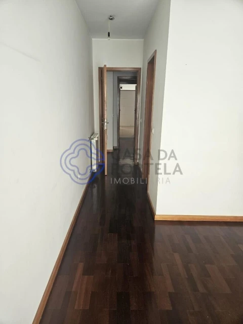 Apartamento T2 para Venda em Ermesinde
