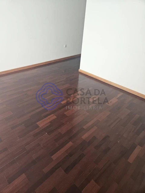 Apartamento T2 para Venda em Ermesinde