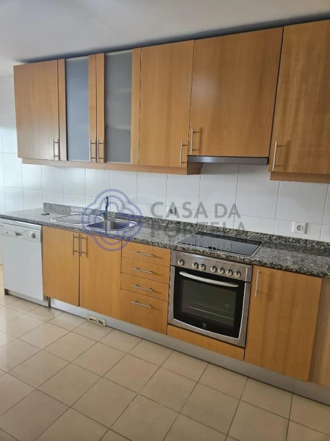 Apartamento T2 para Venda em Ermesinde