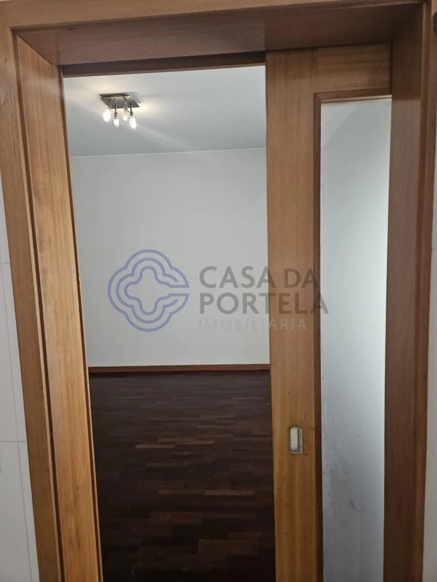 Apartamento T2 para Venda em Ermesinde Foto 3