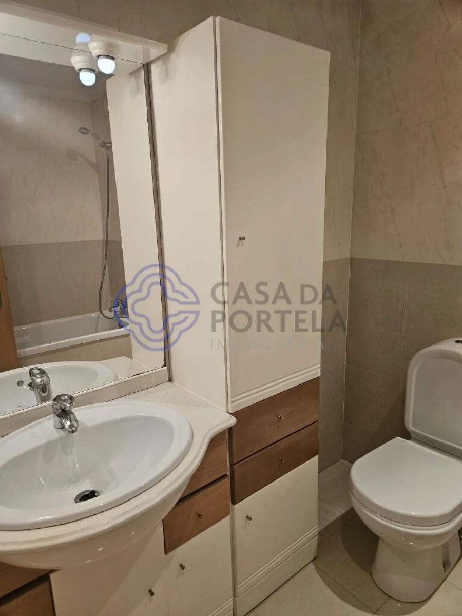 Apartamento T2 para Venda em Ermesinde Foto 37