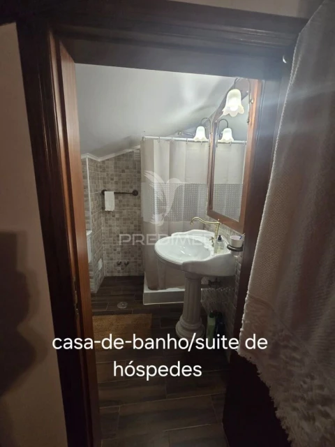 Moradia T6 para Venda em Golegã