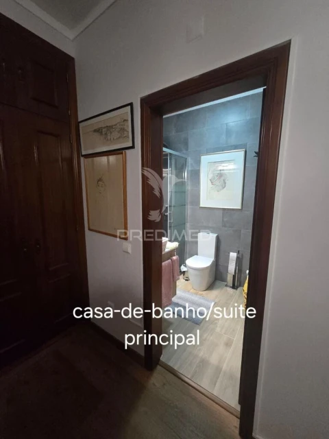 Moradia T6 para Venda em Golegã